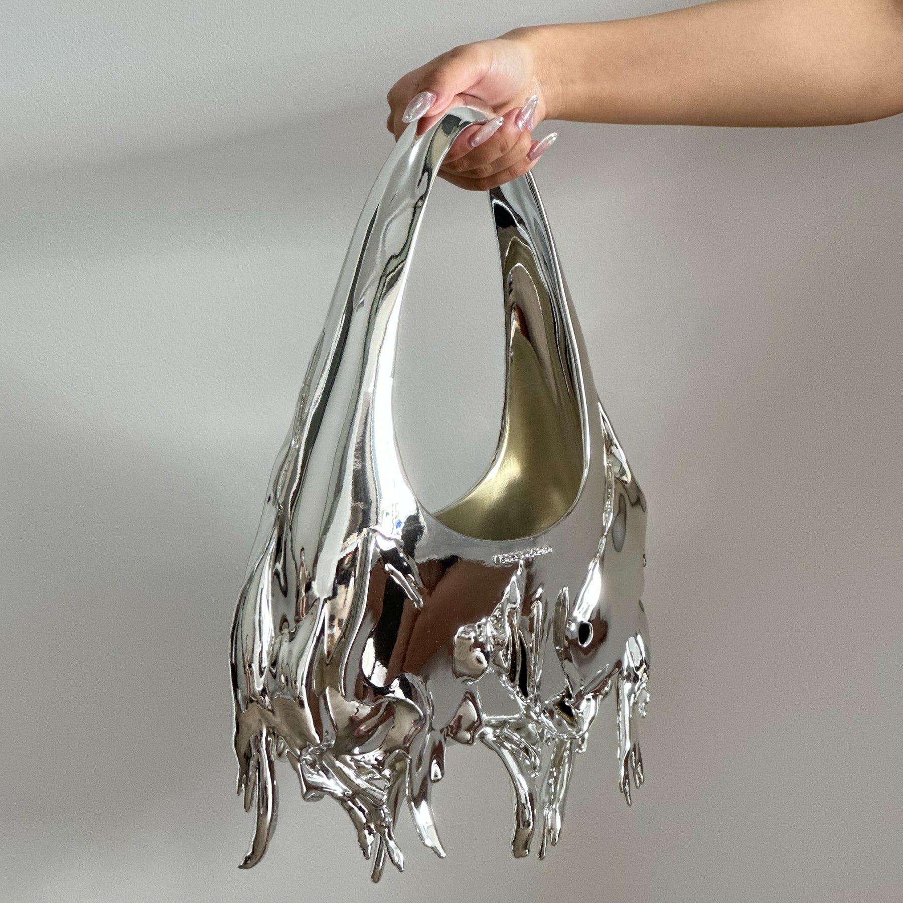GNASTIY BAG-ROUND VERSION SILVER