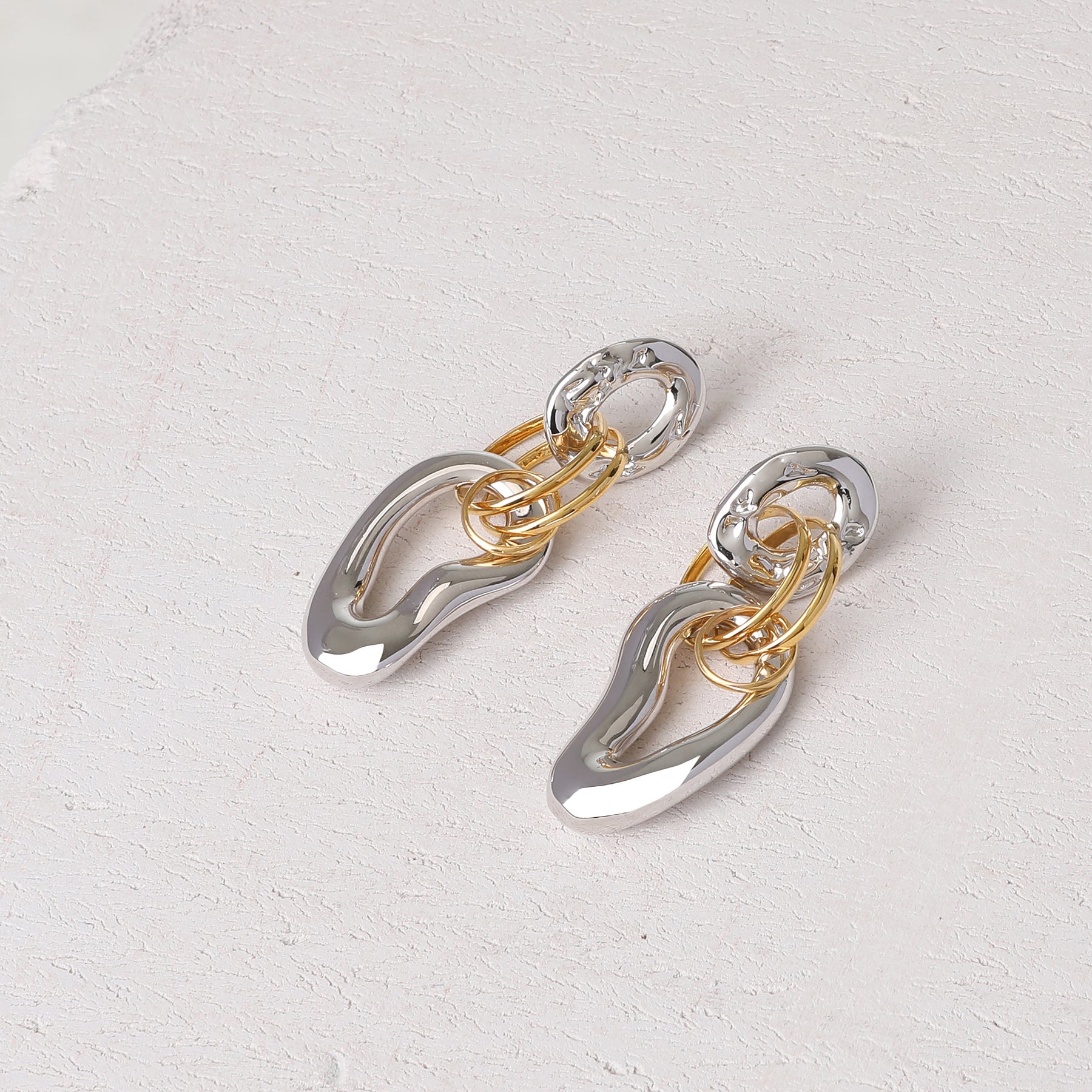 OYSTER CHAIN EARRING SILVER
