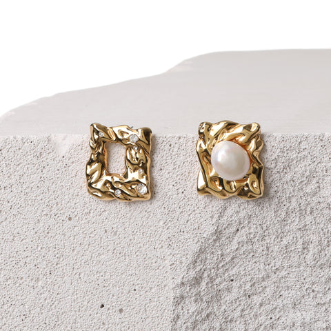 FRAME EARIING GOLD