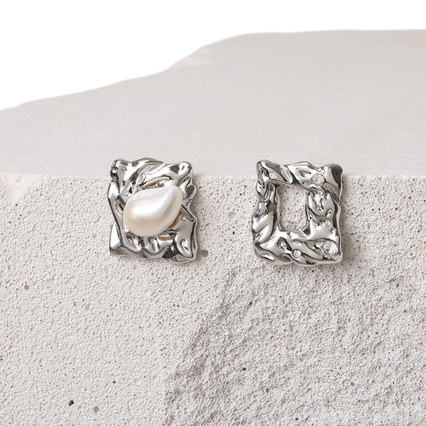 FRAME EARRING SILVER