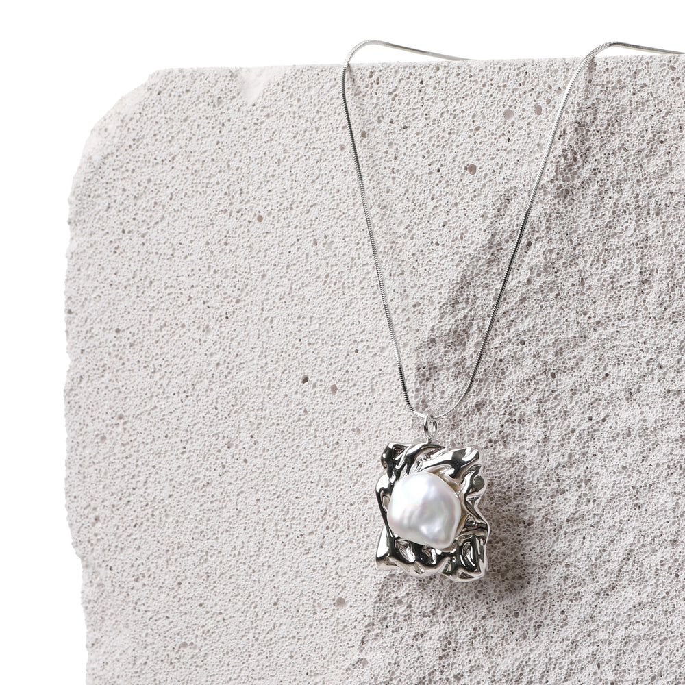 FRAME NECKLACE SILVER