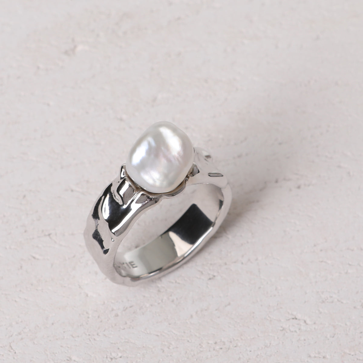 KARST PEARL RING SILVER